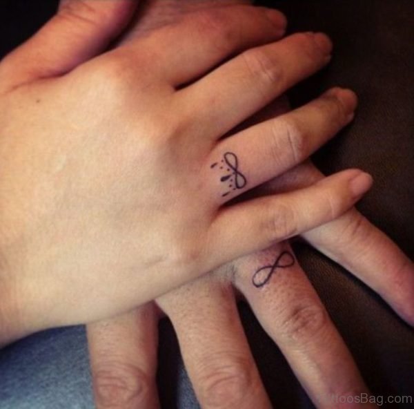 Awesome Finger Tattoo