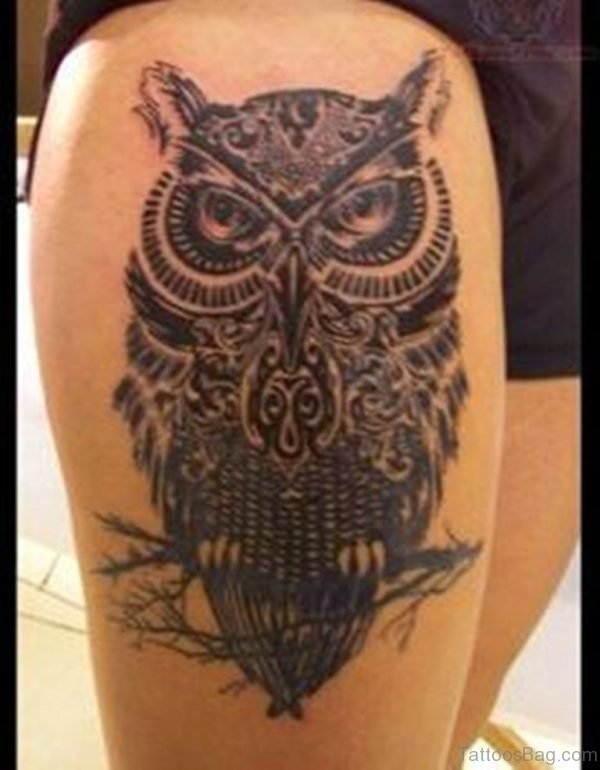 Awesome Owl Tattoo On Thigh