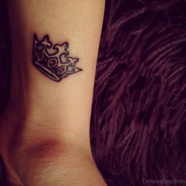 Beautiful Crown Tattoo Design