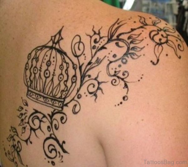 Black Ink Henna Shoulder Tattoo