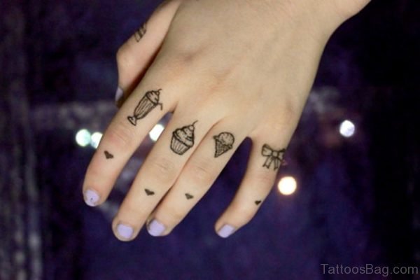 Funny knuckle Tattoo