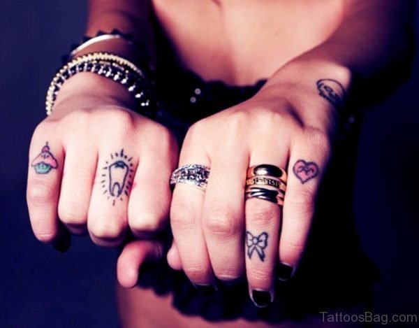 Graceful Finger Tattoo