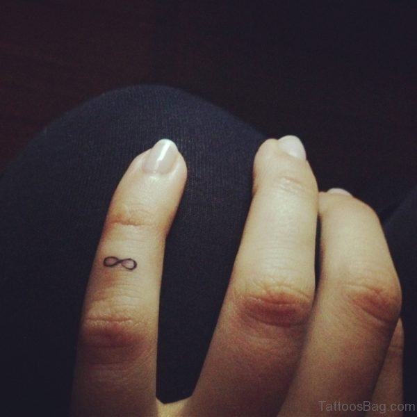 Nice Finger Tattoo