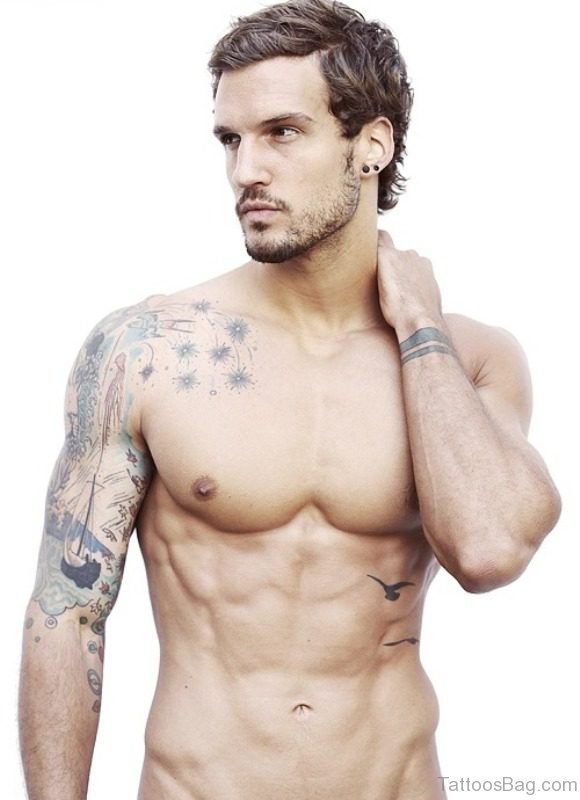 Nice Grey Shoulder Tattoo