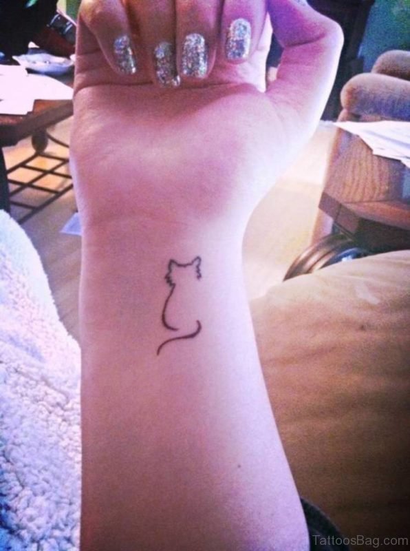 Outlining Cat Tattoo