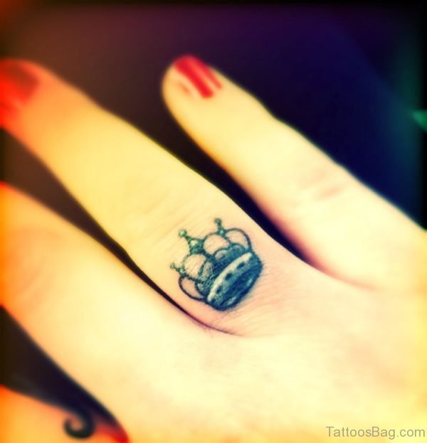 Small Crown Tattoo On Finger