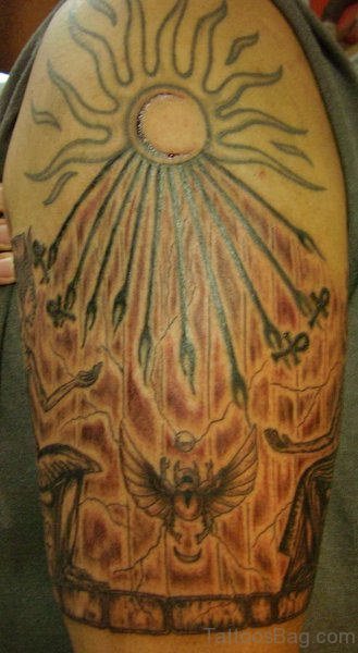 Funky Egyptian Tattoo On Shoulder
