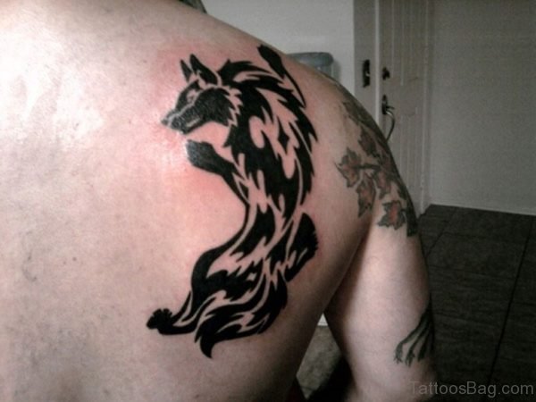 Tribal Wolf Tattoo Design
