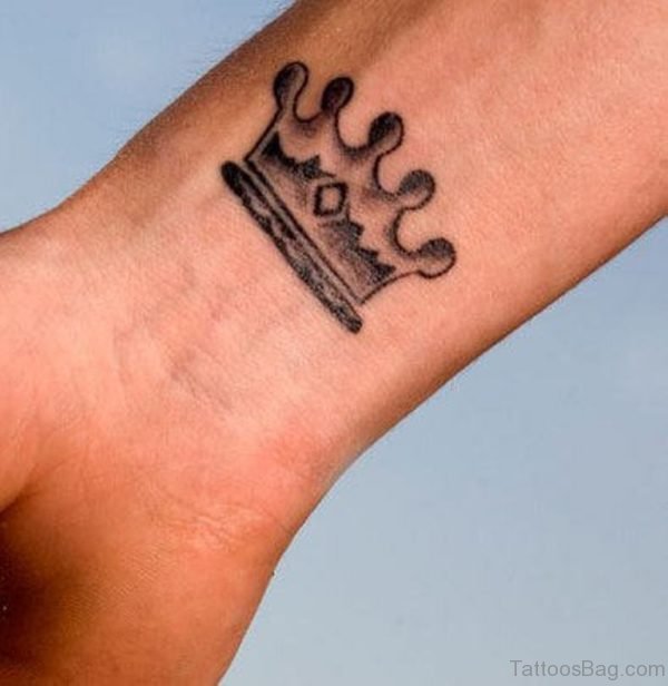 Wonderful Crown Tattoo On Wrist