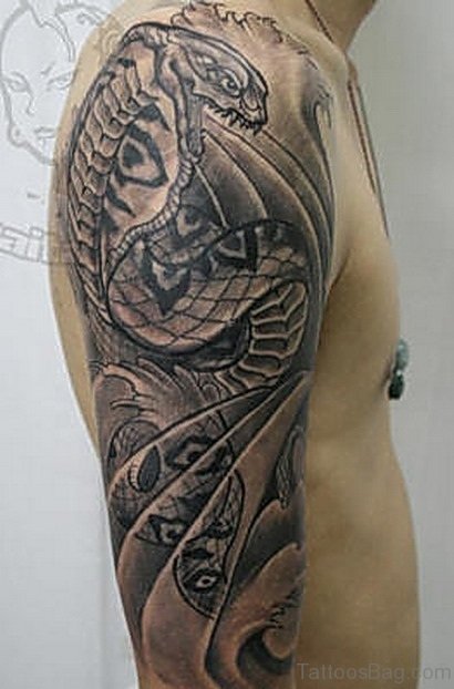Amazing Dragon Tattoo On Shoulder