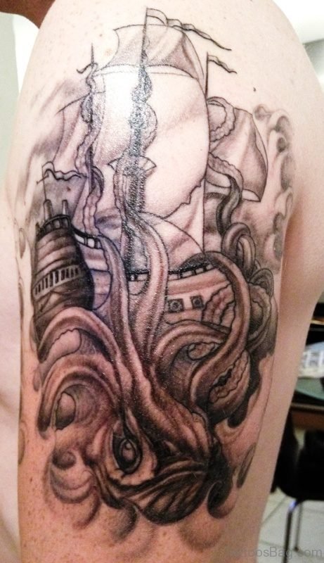 Amazing Kraken Tattoo On Left Shoulder