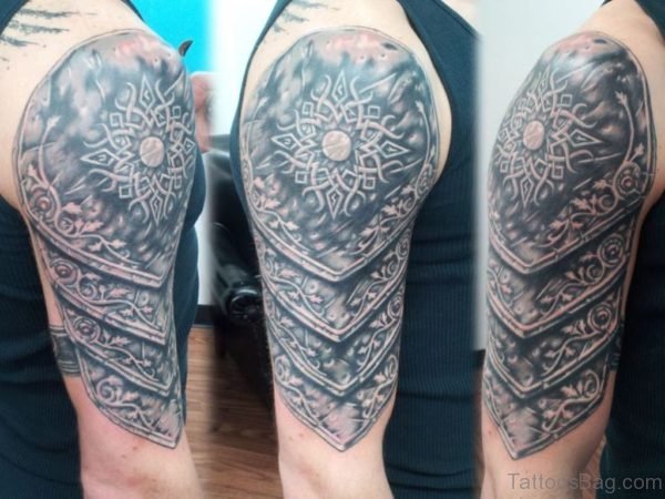 Awesome Celtic Tattoo On Shoulder