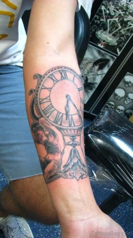 Awesome Clock Tattoo On Wrist