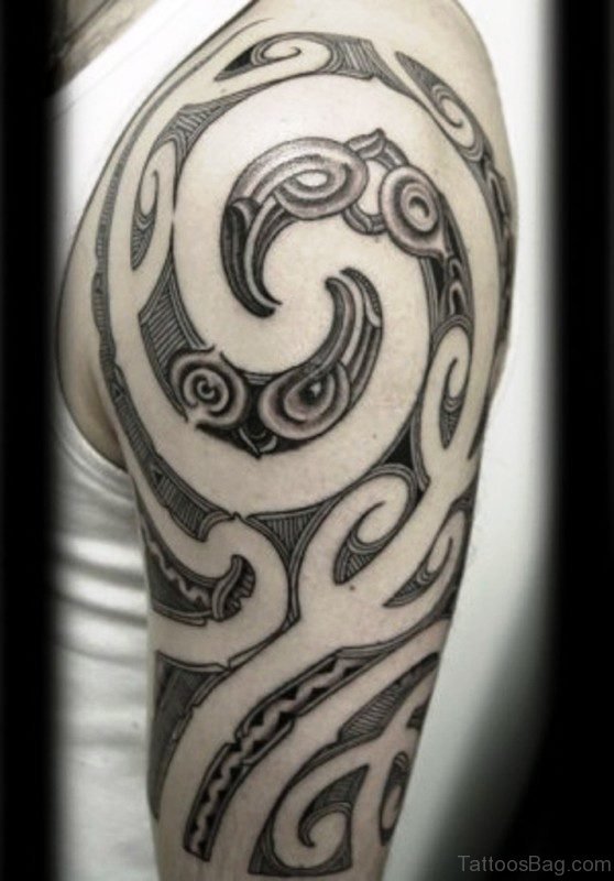 Black And Grey Maori Tattoo