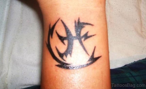 Black Pisces Wrist Tattoo Design