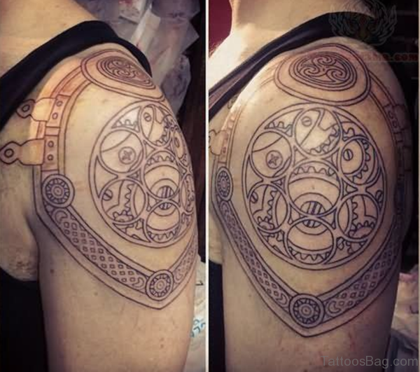 Celtic Tribal Tattoo On Shoulder