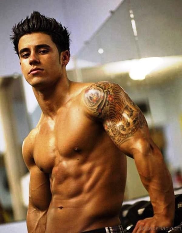 Designer Tiger Shoulder Tattoo 