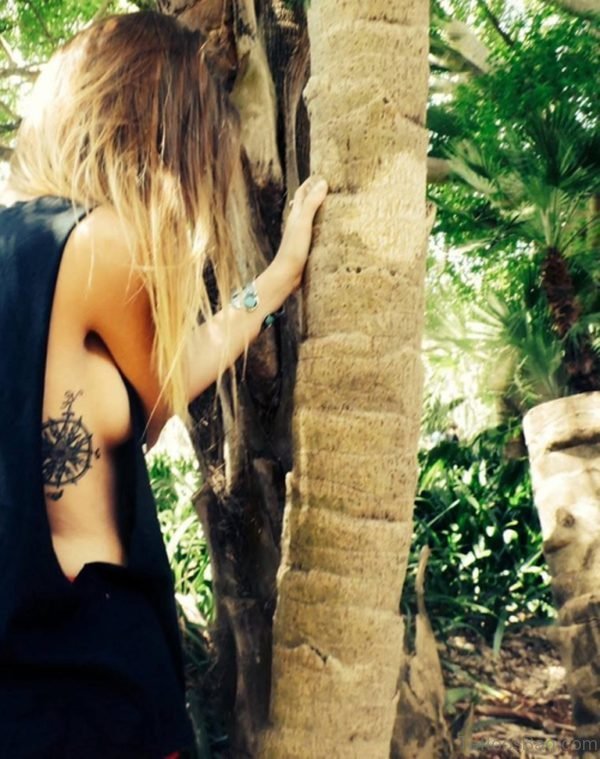 Eleagnt Compass Tattoo