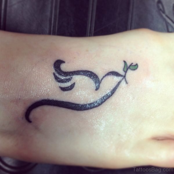 Elegant Dove Design Tattoo On Foot