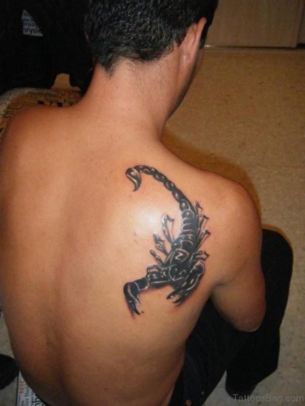 Impressive Scorpion Tattoo On Back Shoulder