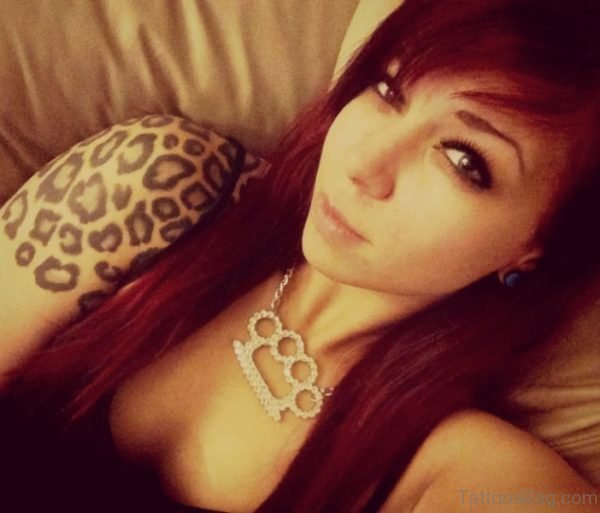 Leopard Print Tattoo On Right Shoulder