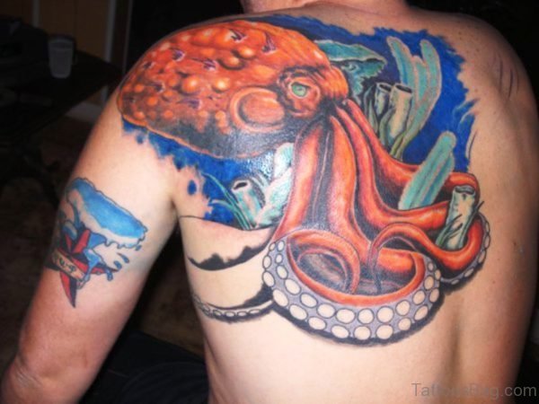 Lovely Kraken Tattoo On Shoulder