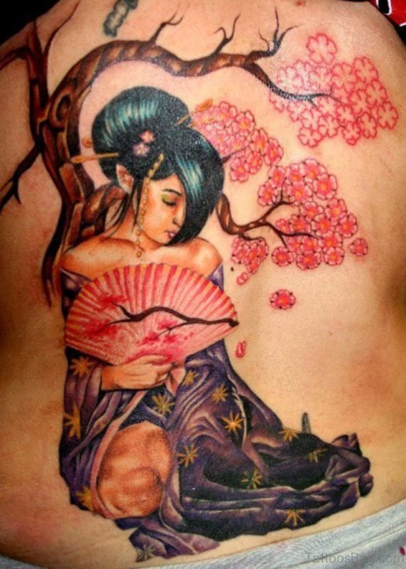 Mind Blowing Geisha Tattoo On Back