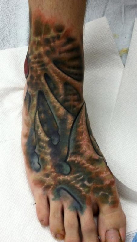 Nice Looking Biomechanical Tattoo