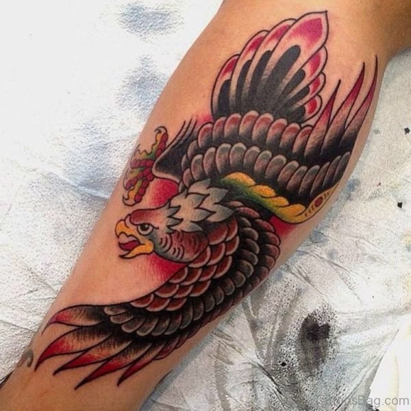 Nice Old School Eagle Tattoo On Leg