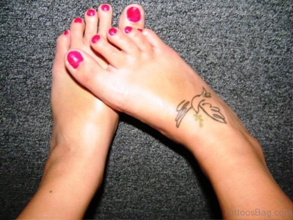 Picture Of Dove Tattoo On Foot