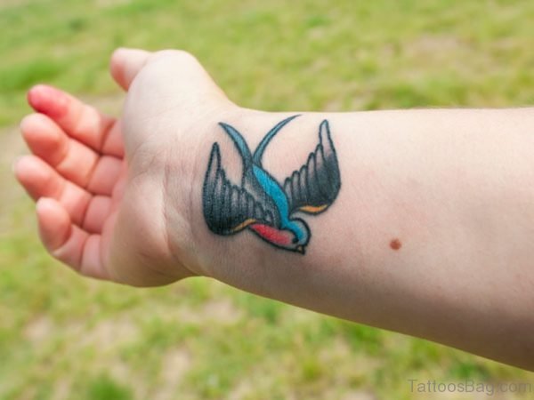 Pretty Swallow Tattoo 