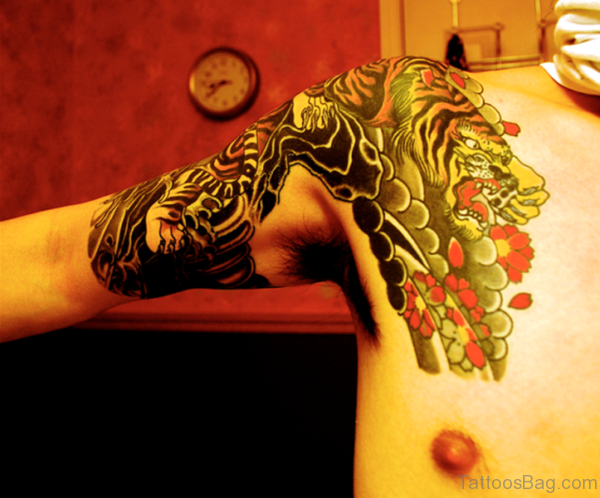 Shoulder Tiger Tattoo