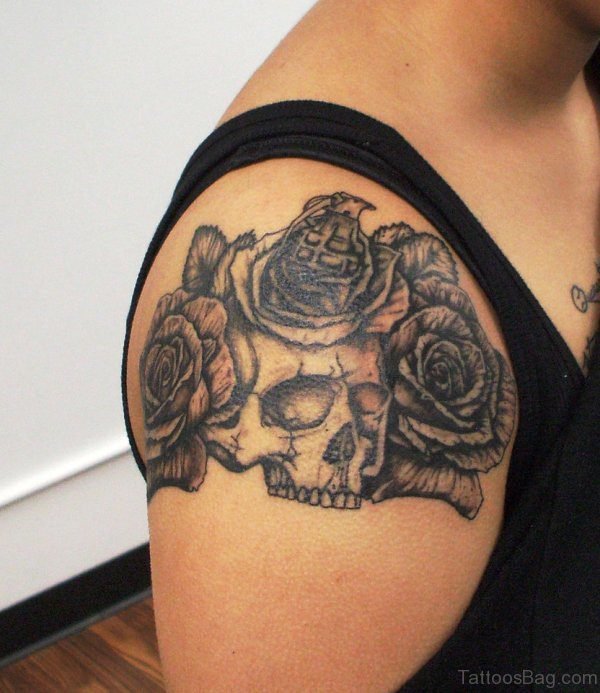 Small Beautiful Skull Tattoo 