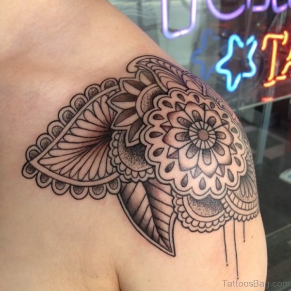 Stunning Mandala Tattoo Design On Shoulder