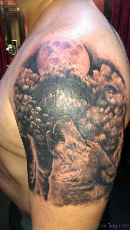 Stunning Wolf Tattoo 3