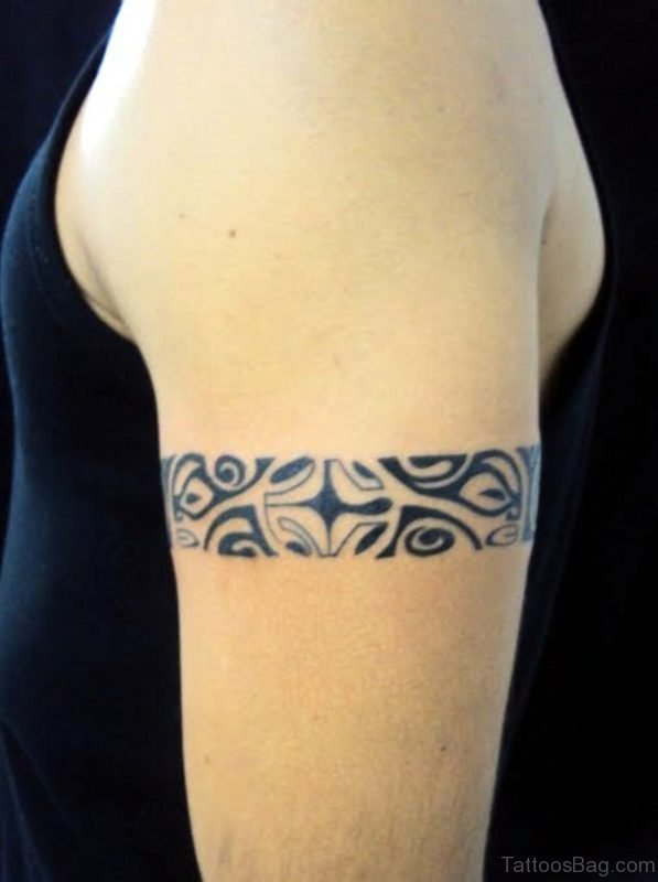 Stylish Shoulder Tattoo