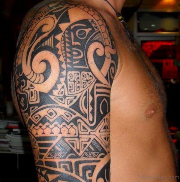 Tradition Tribal Tattoo