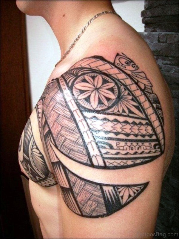 Traditional Maori Shoulder Tattoo