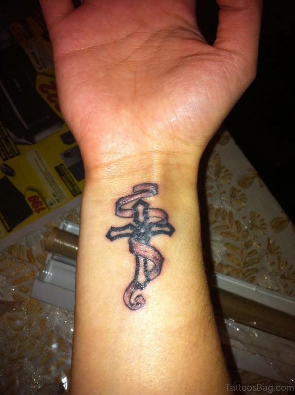 Wonderful Cross Designed Tattoo