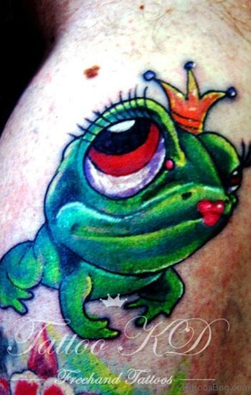 Wonderful Frog Tattoo On Neck