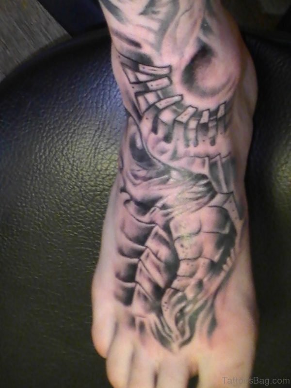 Fine Biomechanical Tattoo