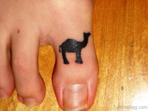 Awesome Came Tattoo On Toe