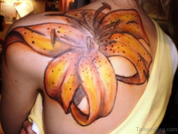 Big Feminine Tattoo On Shoulder