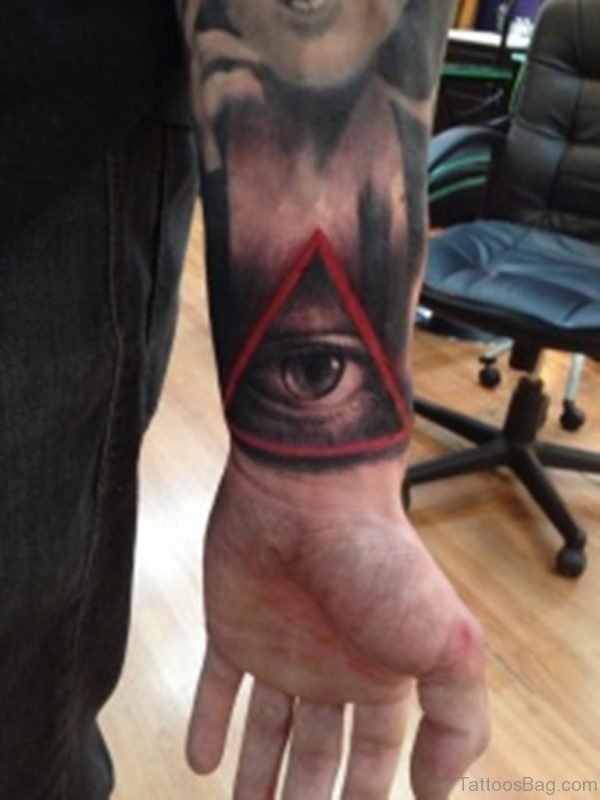 41 Best Eye Tattoos For Wrist