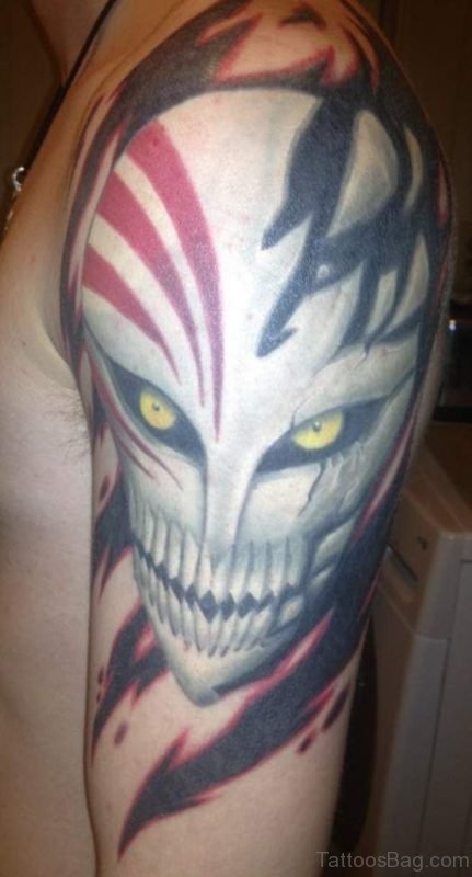 Colored Ink Alien Tattoo On Left SHoulder