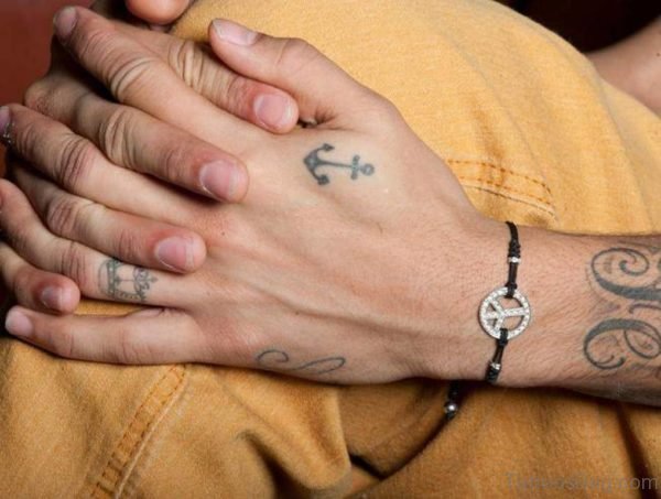 Graceful Anchor Tattoo