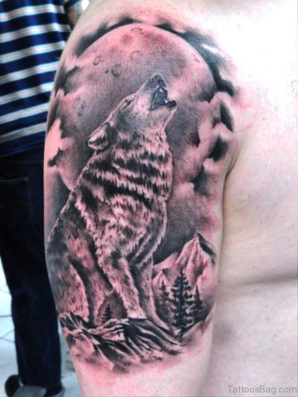Howling Alpha Wolf Tattoo With Moon