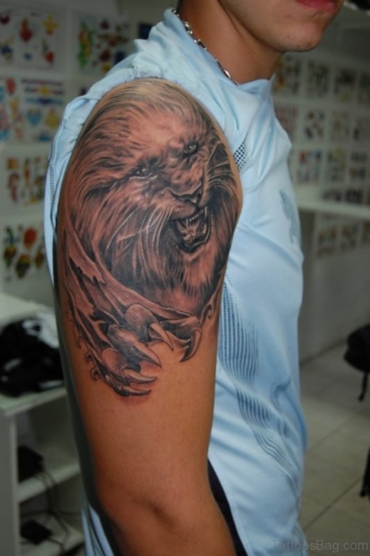Lion Tattoo On Shoulder