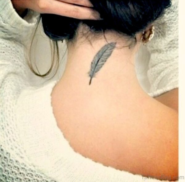Pretty Feather Tattoo