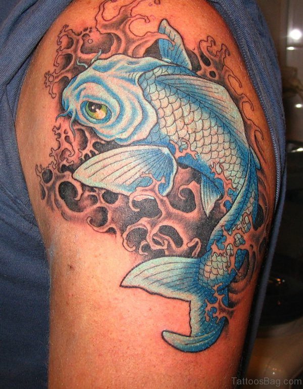Stylish Fiish Tattoo On Shoulder